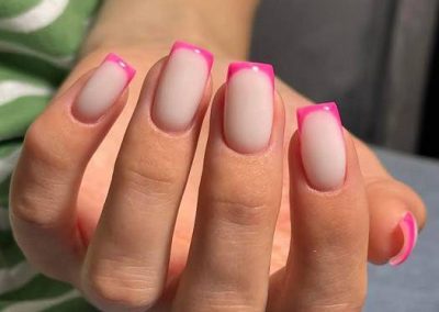 Przedłużanie paznokci w Warszawie - paznokcie żelowe